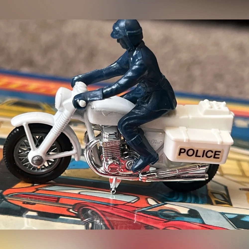 Vintage Matchbox Superfast 1977 Police Motorcycle Honda 750 w Rider Lesney